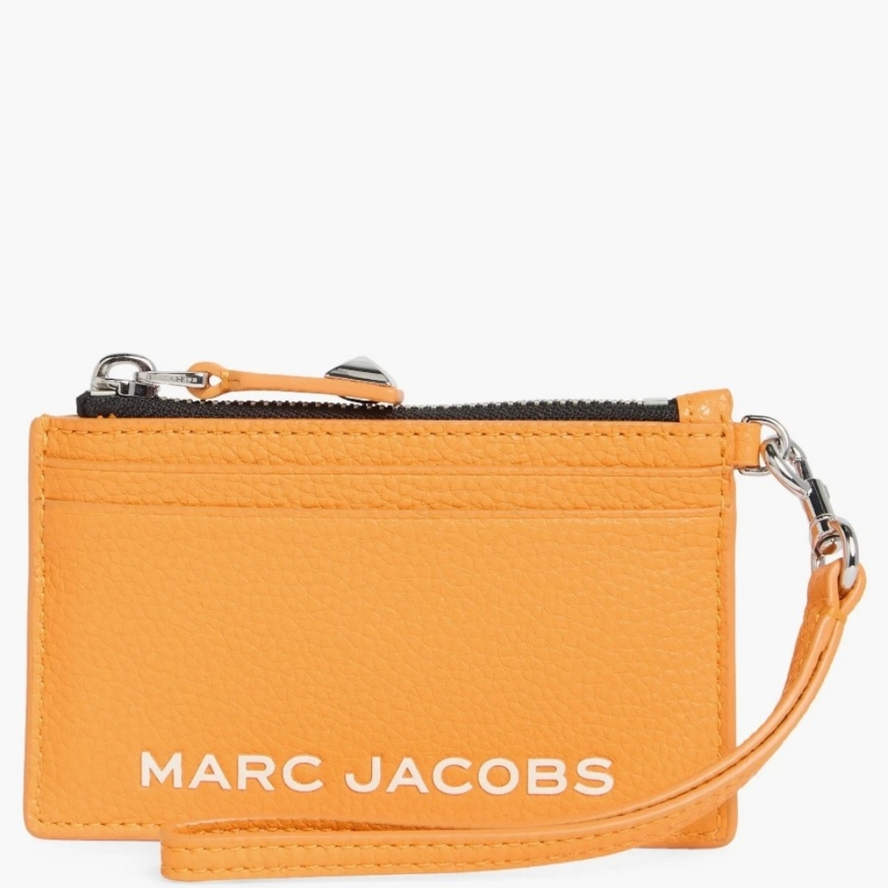 NWT Marc Jacobs Zip Wristlet